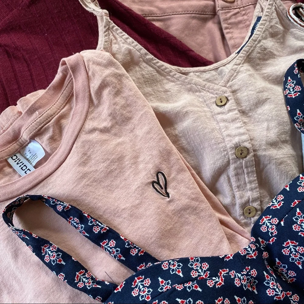 7 Piece Bundle - Picture 2 of 14